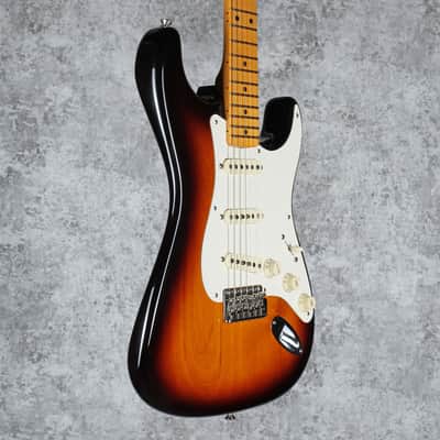 Fender Eric Johnson Stratocaster  Maple Fretboard 2017 Two Tone Sunburst image 4