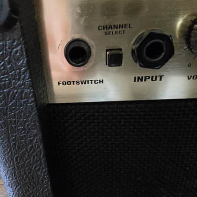 Marshall MG30DFX 30-watt 1x10 Guitar Combo Amplifier 2008 - Black image 7