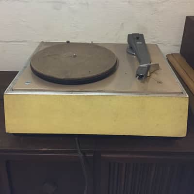 Gray Research 108 tonearm and HF-500 turntable image 1