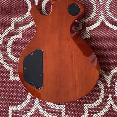 Dean USA Custom Shop "Deceiver" Bass Guitar 2009 - Walnut image 6