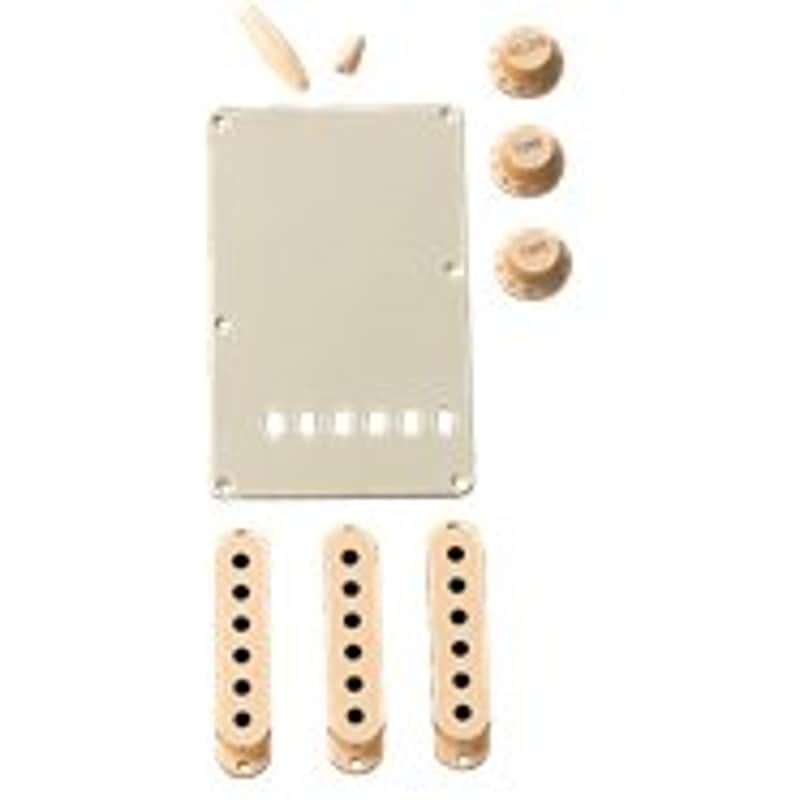 Fender - Accessory Kit- Stratocaster®- Aged White image 1