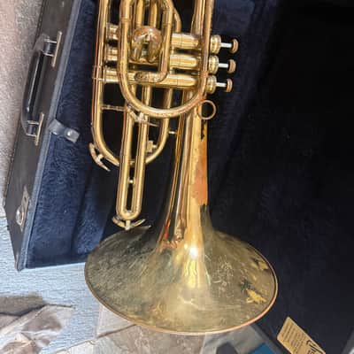 Dynasty Marching Mellophone,  with mouthpiece and case. USA image 6