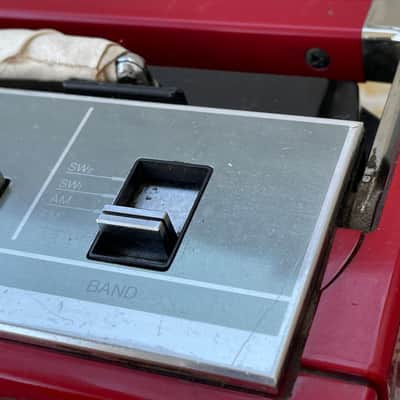 Vintage Sharp  QT-77 Stereo Cassette Boombox  80s - Red image 5