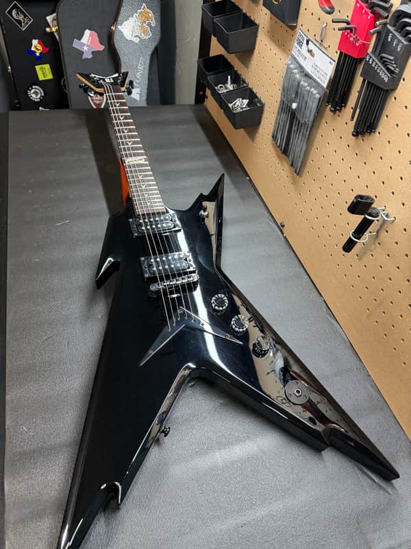 金曜価格　DEAN DIME RAZORBACK ヒップショット ベース Dean Razorback Dimebag DB | Reverb