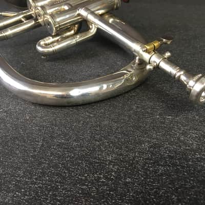 Conn 25A Switzerland Flugelhorn w/ Case and Mouthpiece image 10