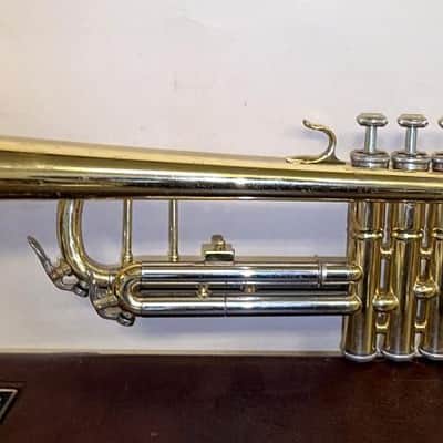 Accent model ML, Bb Trumpet W/ Original Hardcase  PLAYER image 11