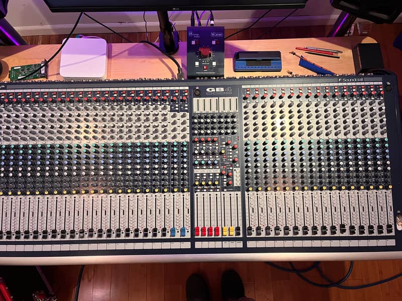 Soundcraft GB4 40 channel analog mixer image 1