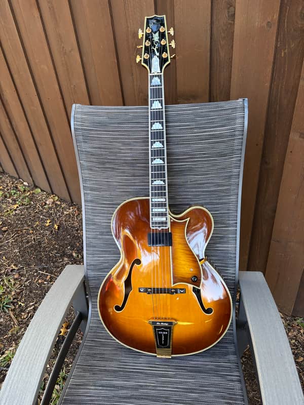 Heritage Golden Eagle 1986 - sunburst image 1