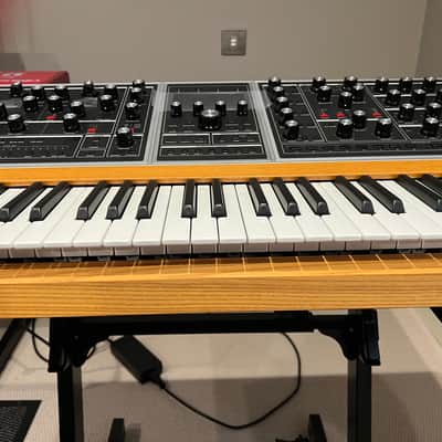 Moog One 16-Voice 61-Key Polyphonic Analog Synthesizer 2018 - Present - Black/Ash image 6