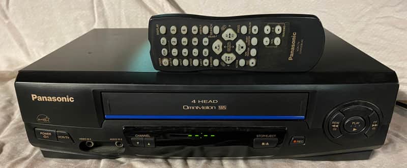 Panasonic PV-V402 image 1