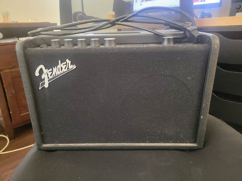 Fender Mustang LT40S 40-Watt 2x4" Stereo Desktop Modeling Guitar Combo 2022 - Present - Black imagen 1
