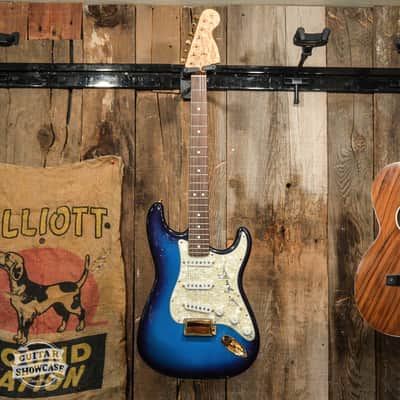 1996 Bonnie Raitt Custom Shop Stratocaster Blue Burst (84 of 200) image 5