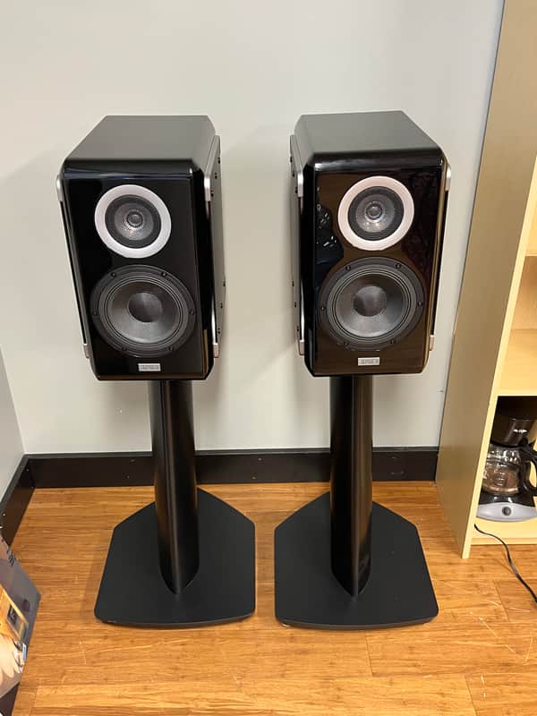 TAD Labs TAD-ME1-K Loudspeakers - Piano Black - w/Stands image 1