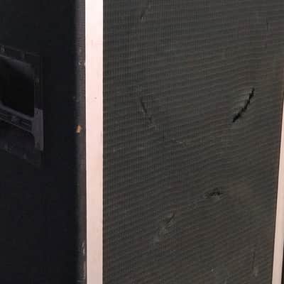 Peavey 2x15" Vintage Bass Guitar Cab - Black image 2