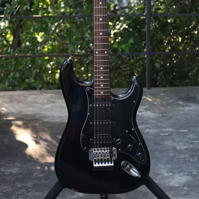 Fender Stratocaster Black Hss 1986 Japan Floyd Rose image 2
