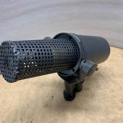 SHURE SM7 USA MICROPHONE- ORIGINAL 70'S/'80'S VINTAGE/ RARE/ CLASSIC! MAKE OFFER! image 1