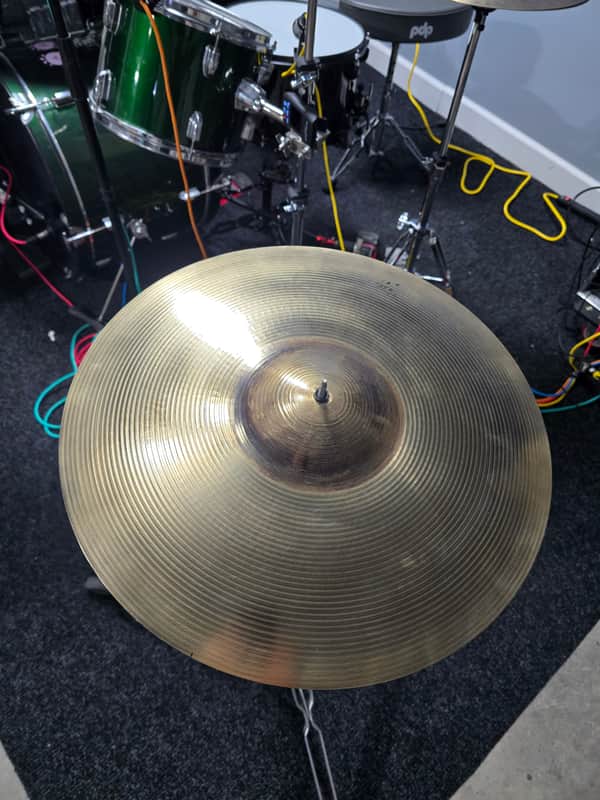 Zildjian 16" A Series Rock Crash Cymbal 1982 - 2012 - Traditional image 1