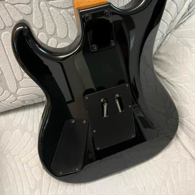Kramer Baretta Holoflash 1984-1985 image 19