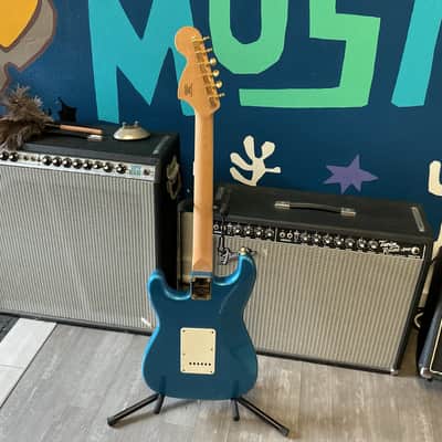 Squier 40th Anniversary Gold Edition Stratocaster 2022 - Present - Lake Placid Blue used image 6