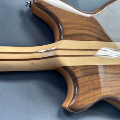 Eastwood SP-I 2022 - Present - Natural Walnut image 18