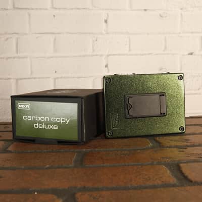 MXR M292 Carbon Copy Deluxe Analog Delay Pedal image 2