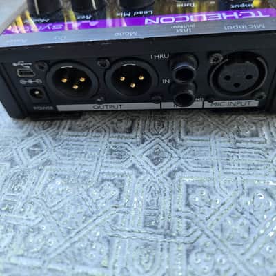 TC Helicon VoiceTone Synth 2009 - 2014 - Black image 2