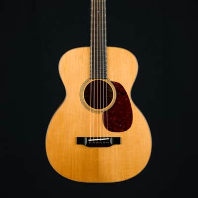 Bourgeois 00 12-Fret “The Coupe” Full Aged Tone Flamed Maple and Adirondack Spruce Used (2022) image 2