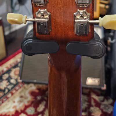 Gibson LesPaul Deluxe 2005 - Gold Top image 6