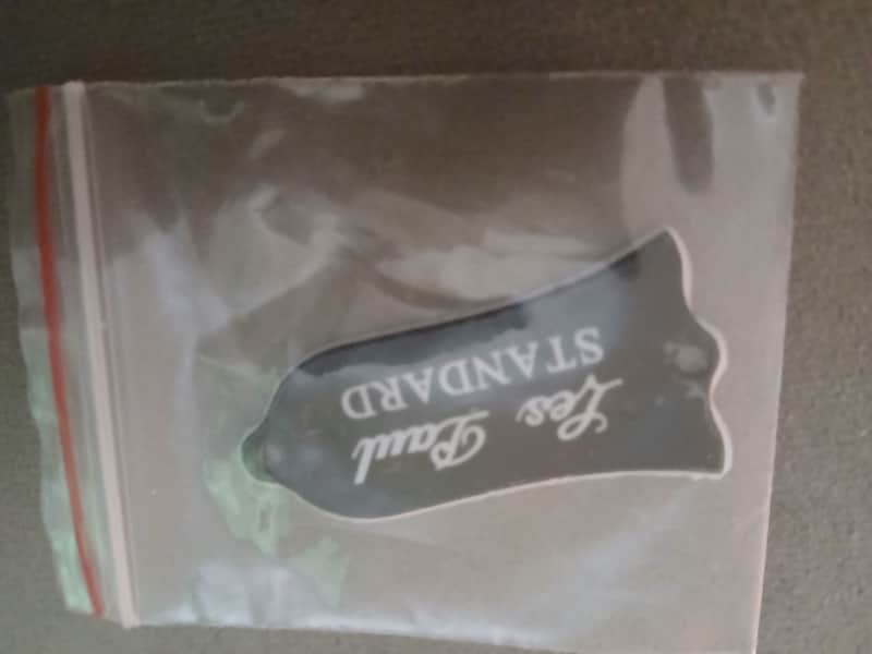 Gibson Les Paul Truss Rod Cover 2025 - Black/White image 1