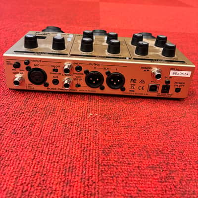 Boss VE-8 Acoustic Singer Pre-Amp 2016 - Present - White image 2
