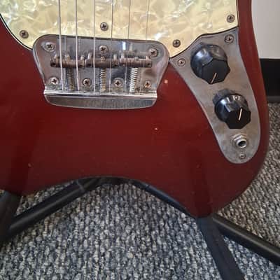 Fender Arrow Guitar with Hardcase image 4