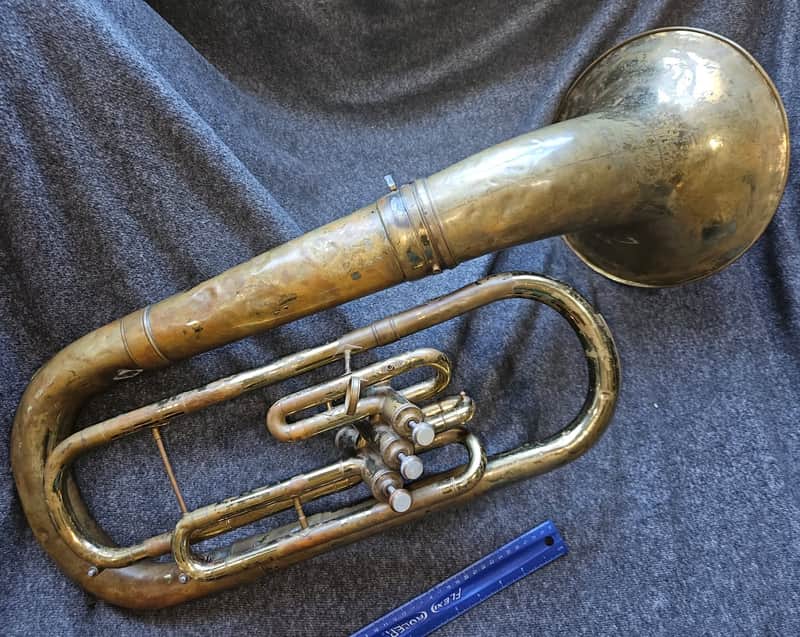 Buescher Elkhart Baritone/Tuba, USA, Lacquered Brass, missing MP stem image 1