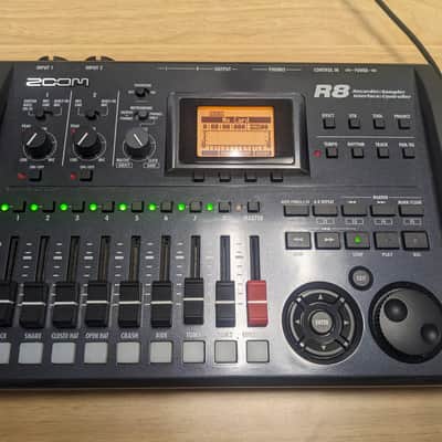 Zoom R8 Recorder: Interface: Controller: Sampler 2010s - Black image 2