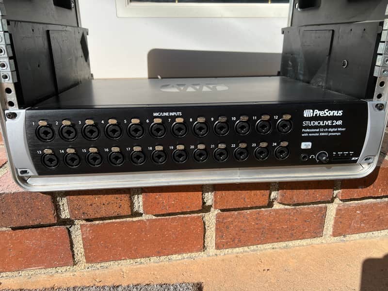 PreSonus StudioLive 24R 32-Channel Digital Mixer - Black  + Portable Rack Mount image 1