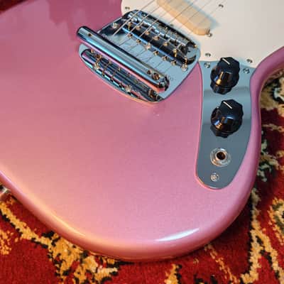 *NEW IN BOX* 2026 Fender Japan ISHIBASHI FSR Traditional II '60s Mustang, Burgundy Mist Metallic Matching Headstock, Char Homage, 6,66 lbs !! MIJ JD26 image 9
