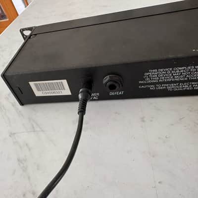 Alesis MicroVerb III 16-Bit Digital Reverb and Delay 1991 - 1996 - Black imagen 9