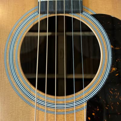 Martin D-28 Satin Amberburst /4lbs. 6.1 oz. #2821755 image 7