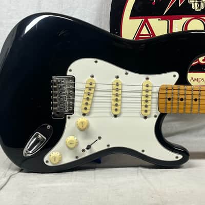 Fender Stratocaster Strat MIM - Made in Mexico Electric Guitar image 2