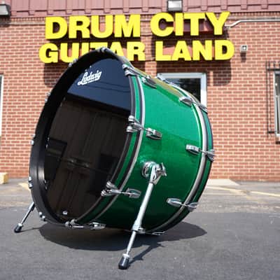 Ludwig USA Big 26'' Classic Maple Series 14x26" No-Mount Bass Drum - Green Sparkle Wrap image 8