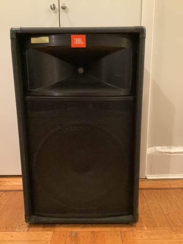 JBL TR-125 Passive speakers set of 2 + Yamaha emx640 powered mixer image 1