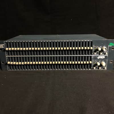 BSS FCS-960 Dual Channel 30-Band Graphic EQ image 1