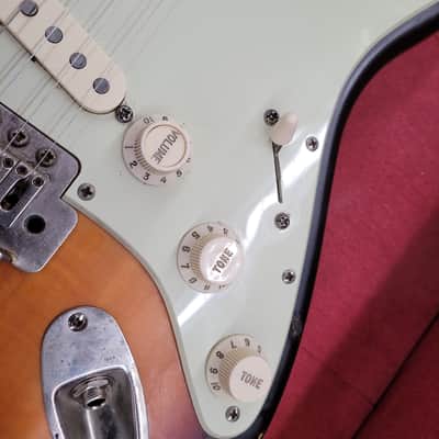 Mike Gee Kustoms Reliced S-Style 2012 - Three Color Sunburst image 3