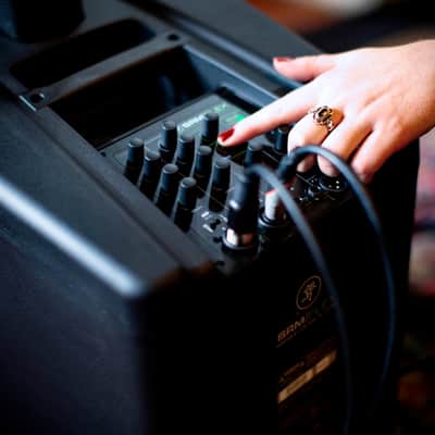 Mackie SRM Flex Portable Column PA Speaker image 4
