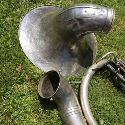 King Sousaphone, H.N. White Co. Cleveland. 1939 serial number, w/ case image 5