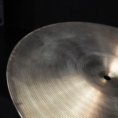 Zildjian USED ​​90s A Zildjian New Beat HiHat 14 pair [Top:1114g/Bottom:1426g] image 10