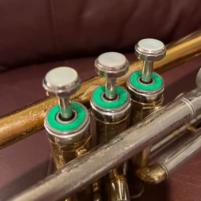 York Super Custom (1957) Bb Trumpet SN 208256 (professional) image 17