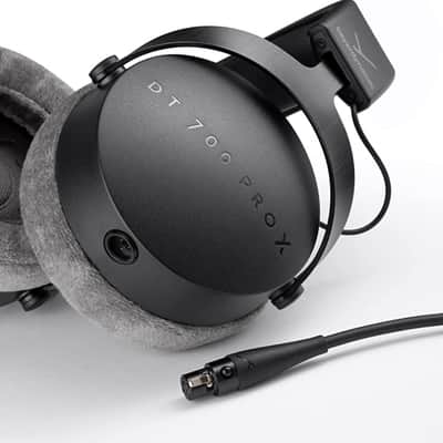 beyerdynamic DT 700 PRO X Studio headphones for recording, monitoring & mixing image 3