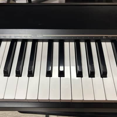 Casio CDP-130 BK Digital piano with 88 weighted keys black image 2