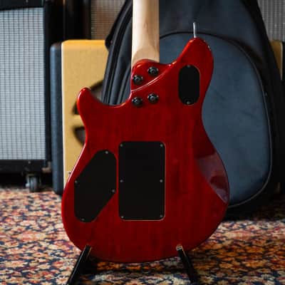EVH Wolfgang WG Standard Quilt Maple 2010s W/ EVH Strap & Dtuner image 10