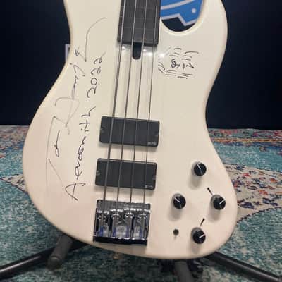 Tom Hamilton's Aerosmith, SIGNED Sadowsky NYC Pearl White Fretless 4-String Bass PLUS Tour Artifacts. (TH12) image 2